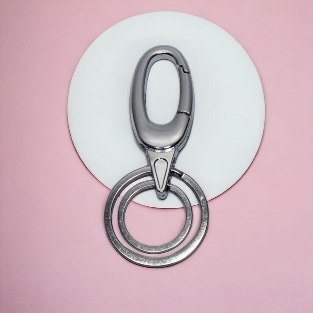 Metal oval round hook keychain