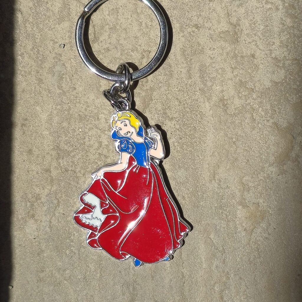 Barbie Princess Metal Keychain, Princess Keychain, Barbie Keychain, Cute Princess Keychain, Metal Doll Keychain, Colorful Princess Keychain, Girls Keychain,